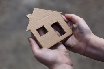 Housing Minister advises pensioners to leave property to grandchildren