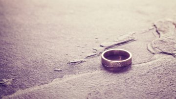 Statistics reveal data on same-sex divorce and dropping divorce rates in 2015