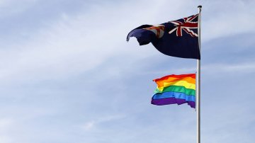 Australian Christian couple in same-sex marriage vote divorce stunt