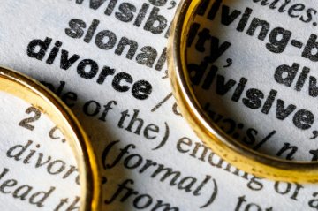 Energy trader challenges divorce settlement which gave her husband £2.7m