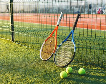 Tennis star Chris Evert says menopause influenced her divorce