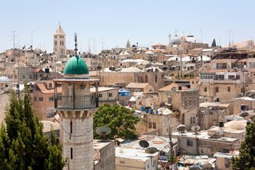 Israeli rabbinical authorities detain father over son's refusal to divorce