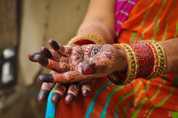 Indian Supreme Court decides Hindu couples no longer have to wait 6 months to divorce