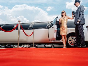 Accusations of non-disclosure and indecent images cloud Lisa Marie Presleys divorce