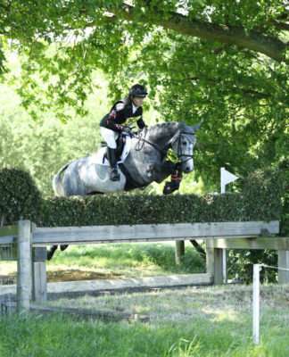 Sara Battista steals the show at Associazione ippica Atina
