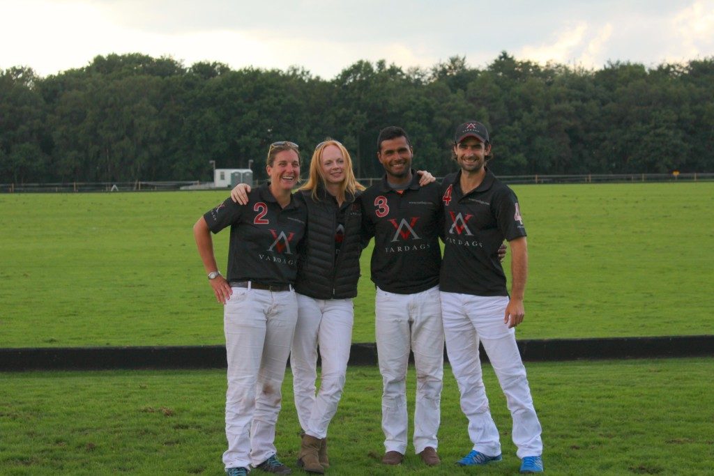 Archie David Cup Polo 3